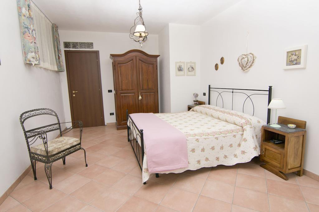ホテル Ca' Rinaldi F アウッラ 部屋 写真